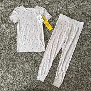Emerson And Friends | Girl's Pink Floral Sweet Blooms Pajama Set Size 4/5T NWT